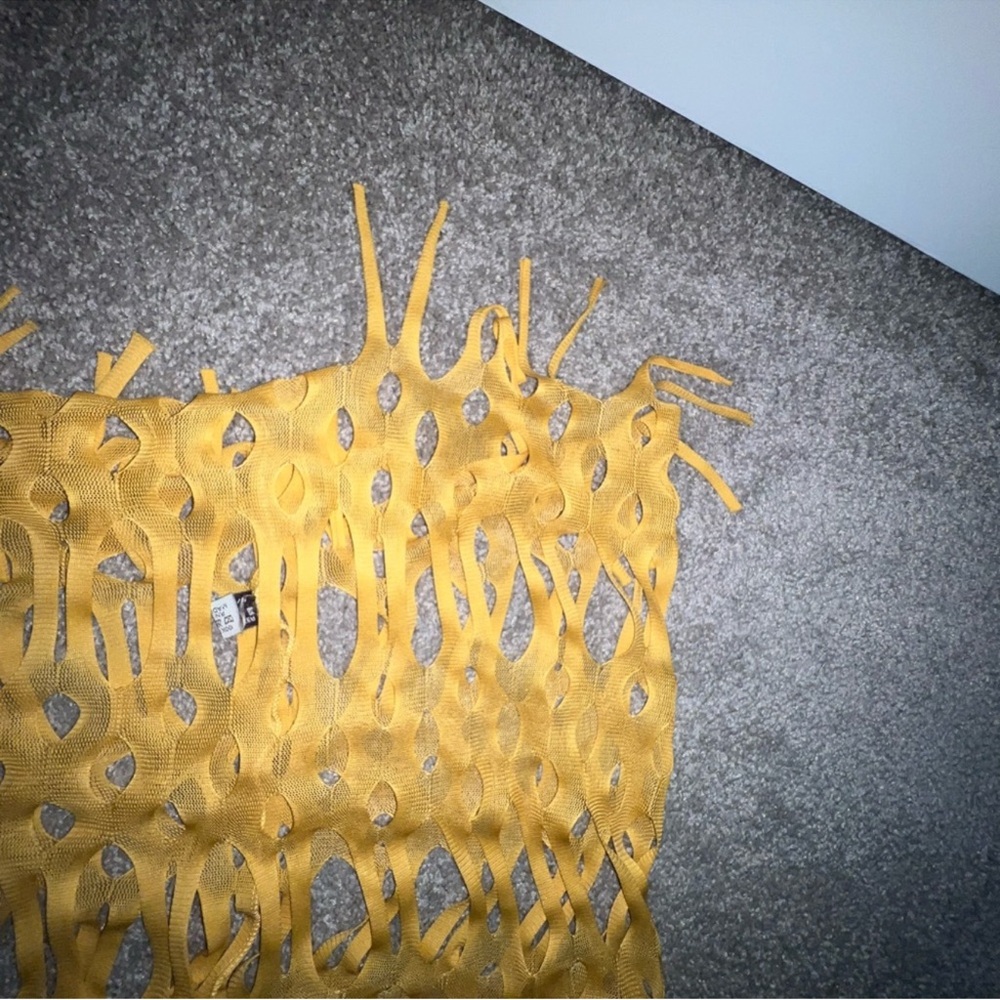 Assorted Scarves Collection - Picture 7 of 16